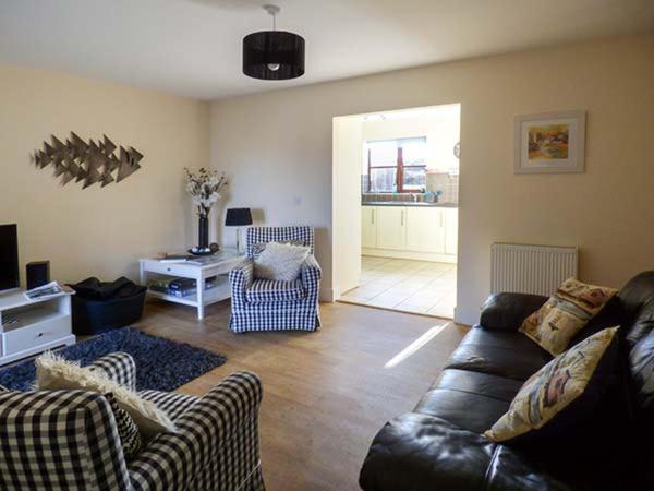 Grove Cottage, Whitby room 2