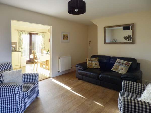 Grove Cottage, Whitby room 3